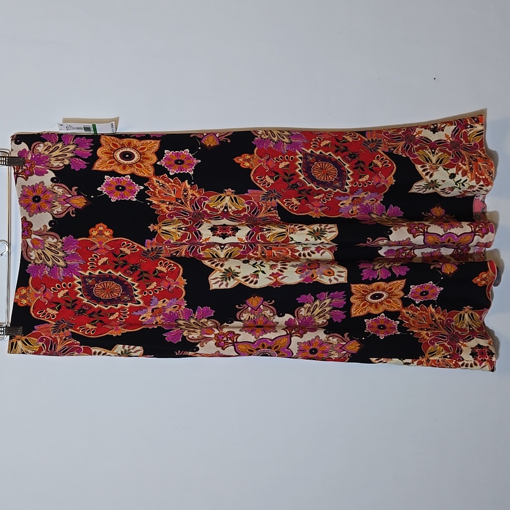 Karen Kane Medallion Floral Midi‎ Skirt Size L Bias Cut - Picture 3 of 15
